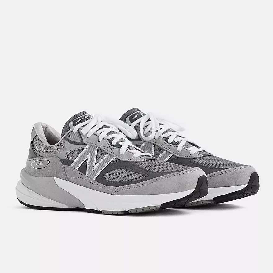 NEW BALANCE: "Made un USA 990v6"